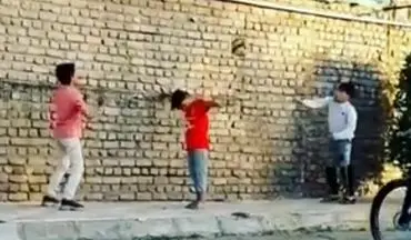 انتشار فیلم بازی والیبال کودکان قائناتی در اینستاگرام فدراسیون جهانی والیبال