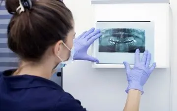 باورهای نادرست در مورد مراقبت از دندان ها که دیگر منسوخ شده اند