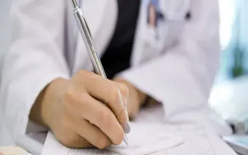 اشتباهات پزشکان در ارتباط با بیمار 