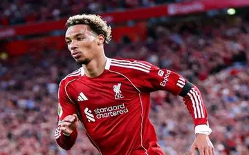 آنفیلد روی سر نیوکاسل خراب شد
