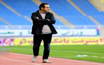 شکایت سرپرست سابق تیم ملی از علی کریمی