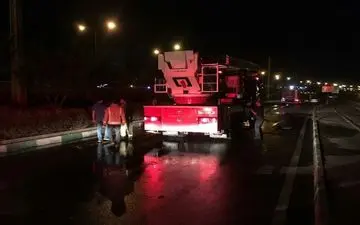 برج 22 طبقه در تهران دچار حریق شد