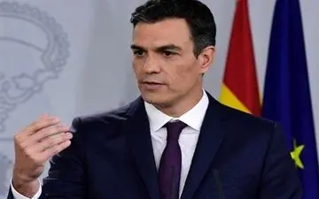 در پی ابتلای ماکرون به کرونا؛ نخست وزیر اسپانیا به قرنطینه رفت
