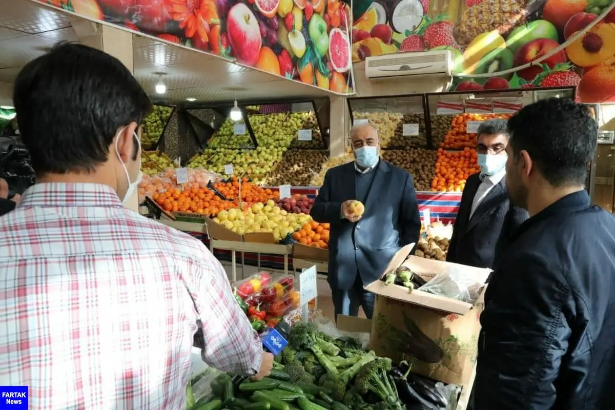بازدید استاندار کرمانشاه از محل ذخیره‌سازی میوه تنظیم بازار