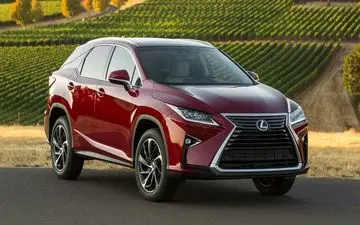 گران‌ترین شاسی بلند بازار خودروی ایران / ۱۱.۵ میلیارد 