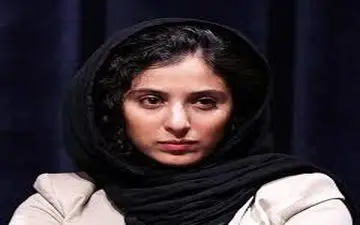 تیپ و ژست جالب آناهیتا افشار در یک مراسم