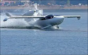 فرود هواپیما روی آب+فیلم