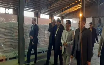 بازدید سرزده معاون اقتصادی از اداره کل غله و خدمات بازرگانی استان