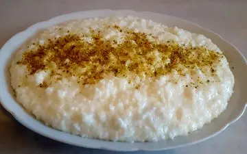 شیر برنج خوشمزه و مجلسی | با این دستور پخت، شیر برنجی مثل بیرون درست کنید