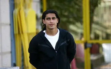 پرسپولیس پرونده یک استقلالی را بست