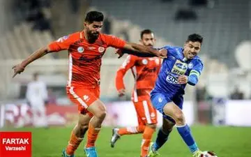 با جرات می‌گویم هواداران استقلال در برخورد با قربانی اشتباه کردند/شفر باید حاشیه ها را کم کند