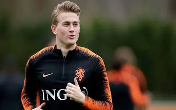 هدف نقل و انتقالاتی بارسلونا مشتری جدید پیدا کرد