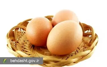 آیا مصرف تخم مرغ خام محلی برای رفع تنبلی تخمدان و کم خونی مفید است؟