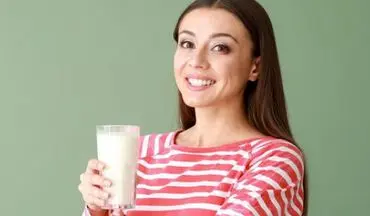 فواید باور نکردنی نوشیدن شیر برای پوست