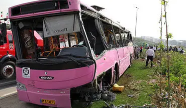 تصادف اتوبوس مسافربری با کامیون در محور قزوین ـ کرج