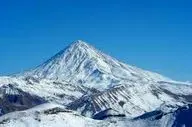 عملیات امداد و نجات در دماوند؛ جستجوی ۴ کوهنورد ادامه دارد
