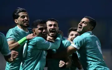 فرار پیکان از پایین جدول با پیروزی در خانه گل‌گهر سیرجان/ چهارمین شکست فصل تیم تارتار