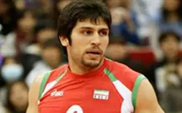  کاپیتان سابق والیبال همچنان بلاتکلیف