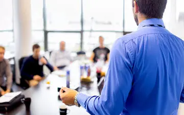 لیست دوره های آموزشی برای پیشرفت شغلی که نباید از آن غافل شویم!