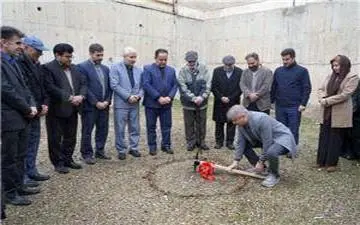 کلنگ‌ احداث کارگاه هنرستان دخترانه حضرت  معصومه کرمانشاه به زمین زده شد

 
