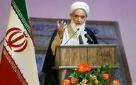 امام جمعه کرمانشاه: دانشگاهیان به دنبال قطع وابستگی به بیگانگان باشند