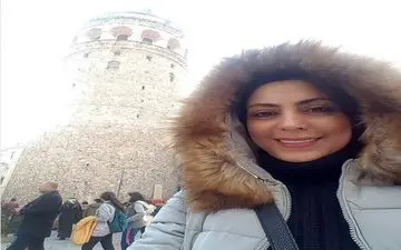 تیپ و ظاهر نیلوفر شهیدی در استانبول 