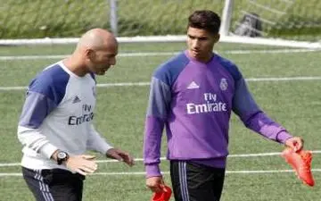  دفاع راست جوان به کهکشانیها اضافه شد