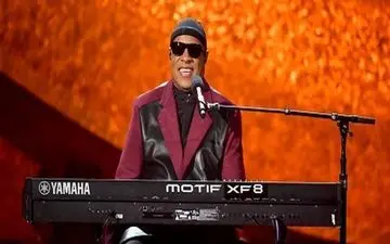 پیوند کلیه خواننده معروف را خانه نشین کرد 