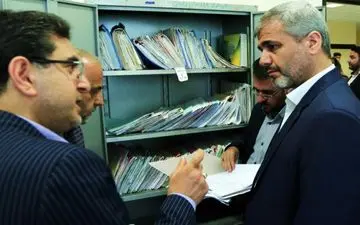 بازدید سرزده دادستان تهران از دادسرای ناحیه ۱۴ محلاتی