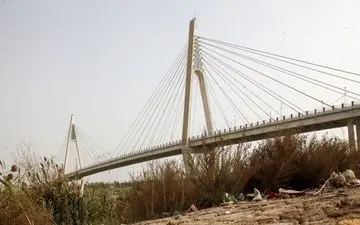 خودکشی زن جوان از روی پل هفتم اهواز