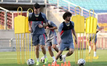 تمرینات اختصاصی عالیشاه و بیرانوند زیرنظر کادر پزشکی