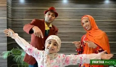 گزارش تصویری اجرای برنامه‌ کودک و نوجوان توسط مهربانو، خاله مهسان و عمو احسان