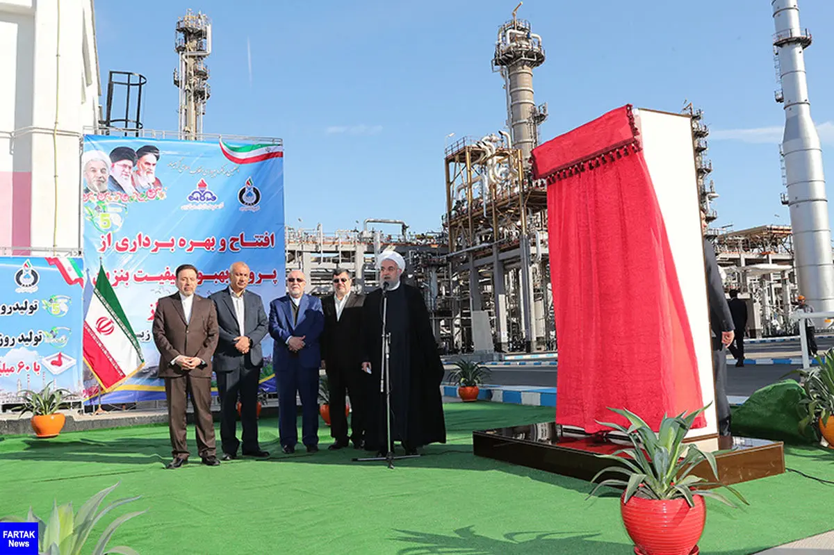 مرحله سوم پالایشگاه نفت ستاره خلیج فارس بهره برداری شد