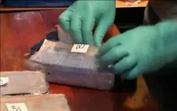 ردپای قاچاق کوکائین در سفارت روسیه + فیلم