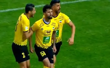 گل دوم سپاهان به پرسپولیس توسط دانشگر + ویدئو