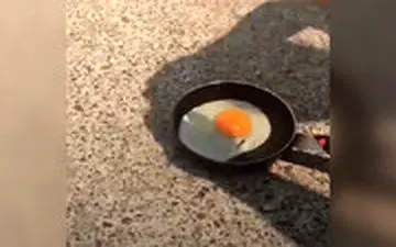 پخت نیمرو با آفتاب استرالیا در خیابان‌های ملبورن!