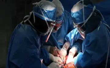 غوغای محمد 11 ساله در مشهد / او به دختر و پسر 14 و 15 ساله جان دوباره بخشید