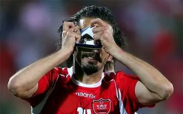  کاپیتان اسبق پرسپولیس در حال جمع‌آوری کمک‌های مردمی+عکس