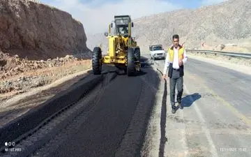 اصلاح نقاط حادثه خیز چرداول/ تحول در آسفالت جادهای شهرستان ومناطق روستایی