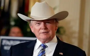  بهانه‌تراشی برای هجمه به مسلمانان؛ ترامپ: در مرز مکزیک سجاده پیدا شده است!