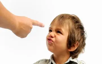 با بد دهانی کودکان چه کنیم؟