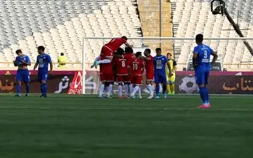 گزارش زنده / استقلال ۰ - ۱ پدیده