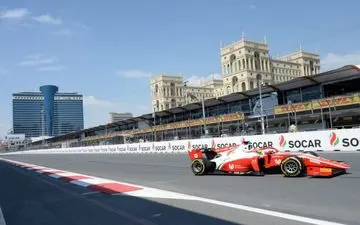  مسابقات بین المللی اتومبیلرانی ' فرمول -1 ' باکو آغاز شد