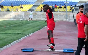 مروارید سیاه  لشگر سرخ در اندیشه نبرد 20 دقیقه ایی