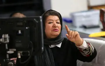  خانم کارگردان: راه و رسم عشق‌ورزی را بلد نیستیم