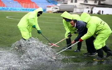 نساجی همچنان در انتظار چمن ساری
