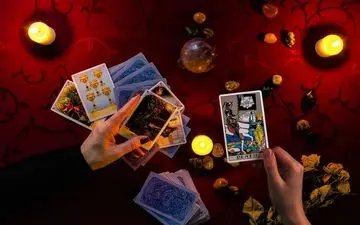 علاقه افراطی به جادو و طالع‌بینی؛ نشانه ای از اختلال شخصیت