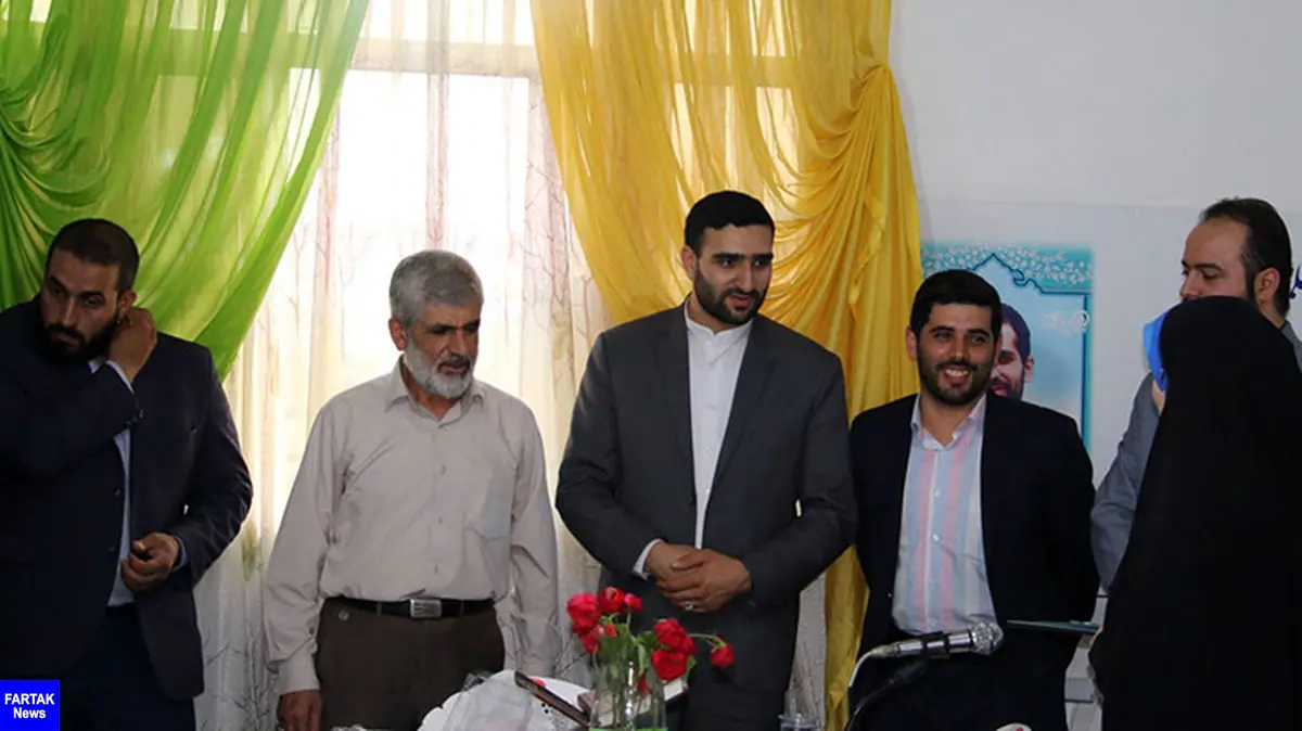 ماجرای درخواست وام پدر «احمدی روشن» از رهبر انقلاب