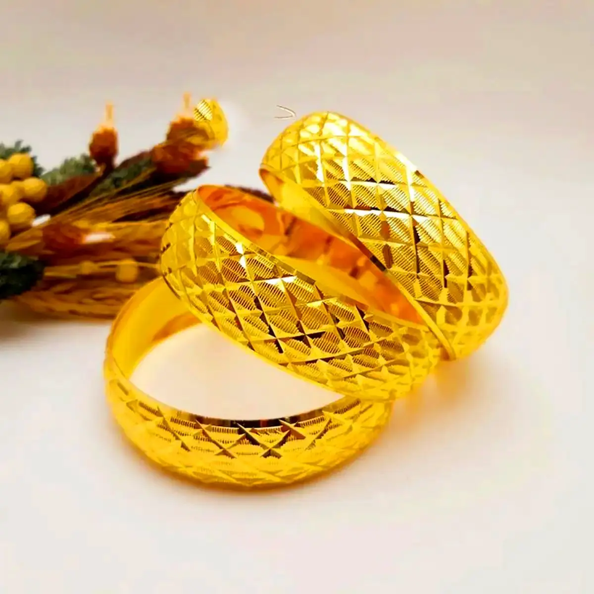 پیش‌بینی قیمت طلا برای تمام خریداران در بازار