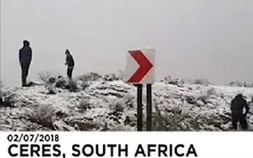 بارش برف در آفریقا، گرمازدگی در کانادا!+ فیلم 